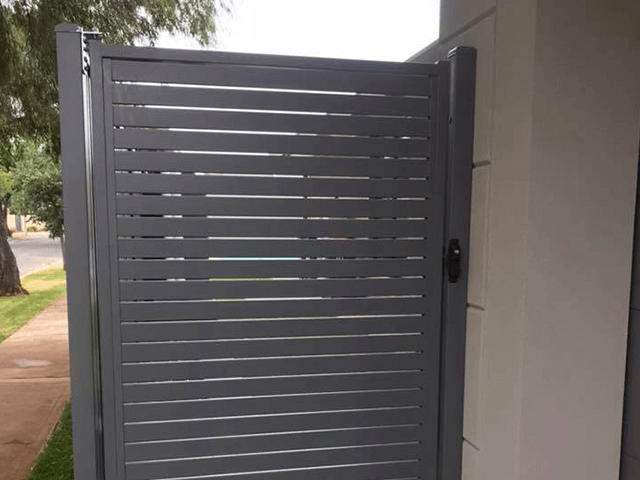 Puerta peatonal de aluminio premontada de diseño personalizado 